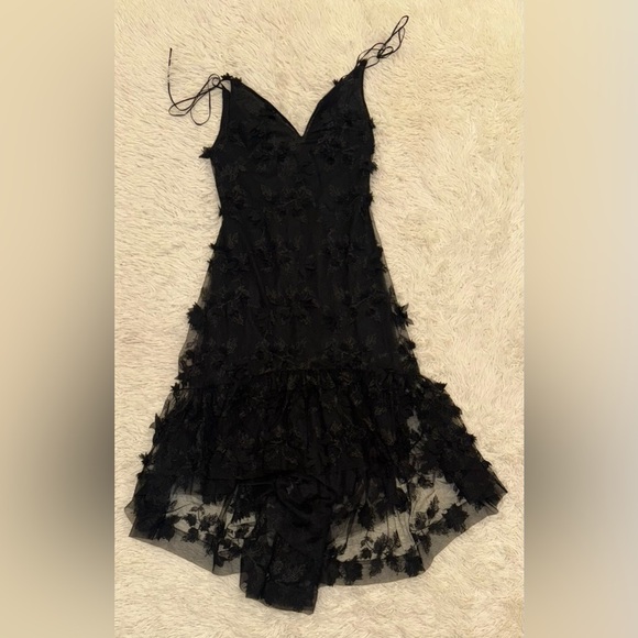 NEW Anthropologie HELSI Ella 3d Floral High-Low Black Gown Sz S - Picture 2 of 5